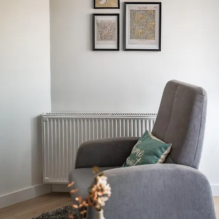 アパート Geri Vintage ザラエゲルセグ